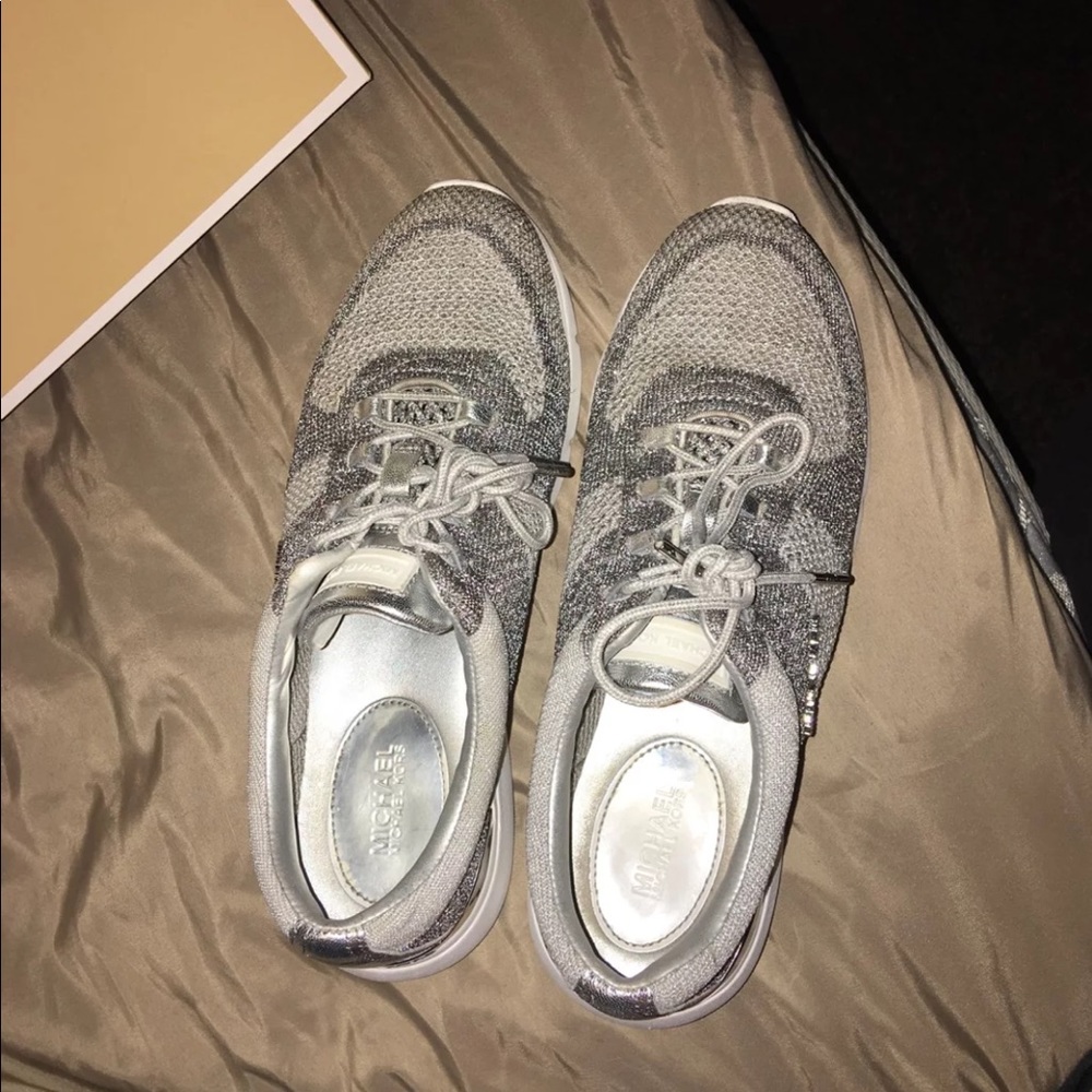 Michael Kors gym shoes - Picture 2 of 2
